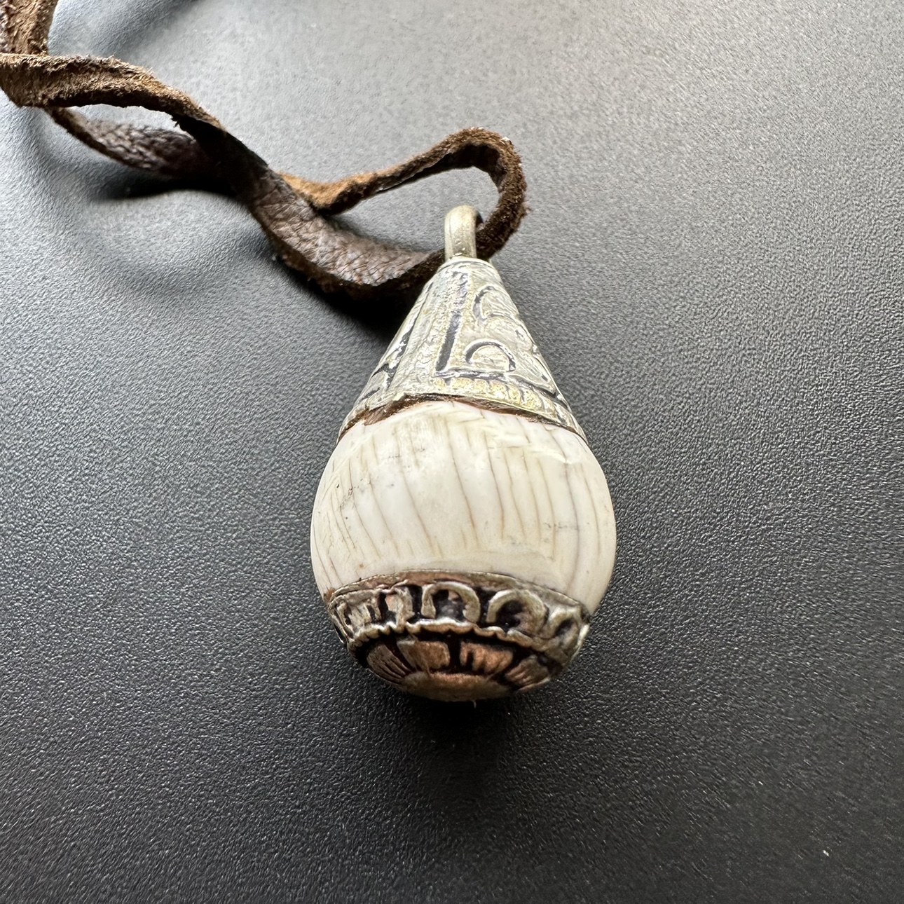 Ethnic Fashion World - Handmade Tibetan Pendant Vintage Court Ethnic