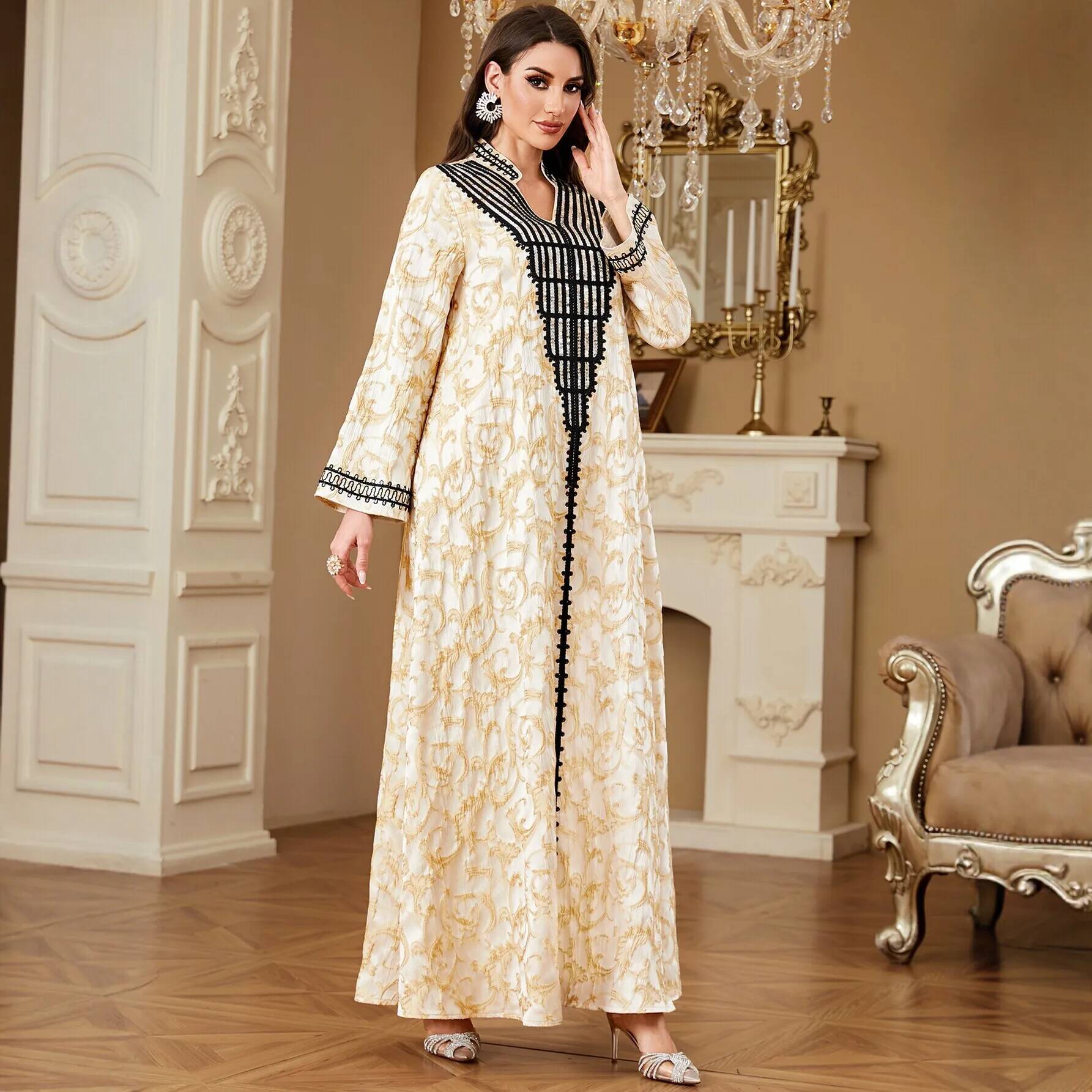 Urban Commuting Embroidered V- – Urban Ethnic Fashion recenzja i cena