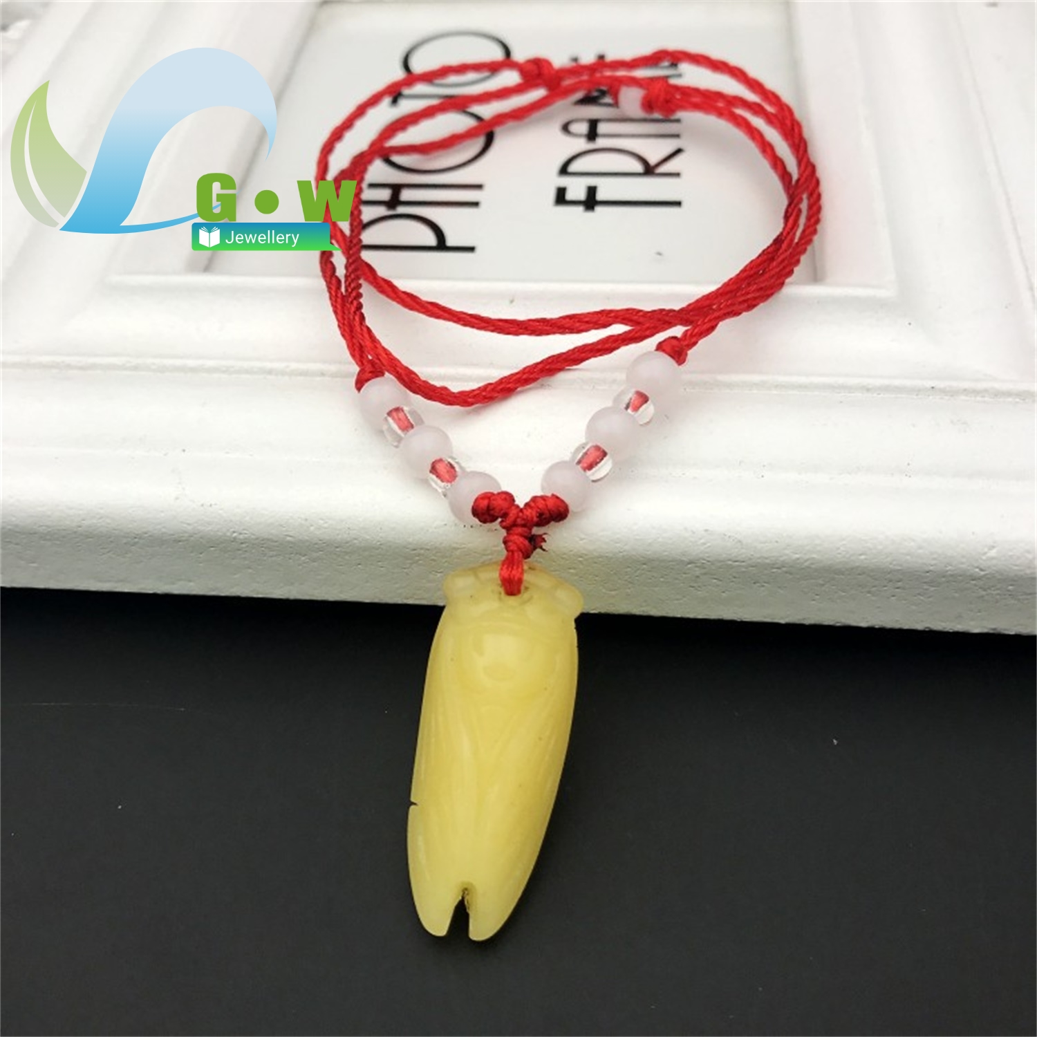 Cicada and Fox Glass Pendant N – Ethnic Fashion Meaning recenzja i cena