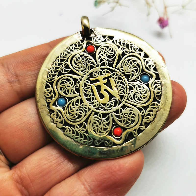 Tibetan OM Mantras Amulet Copp – Ethnic Fashion Com recenzja i cena