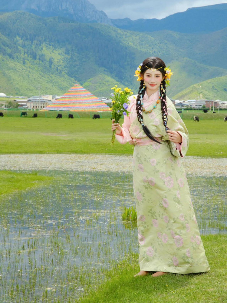 New Green 2026 Tibetan Ethnic  – Ethnic Fashion Photography recenzja i cena