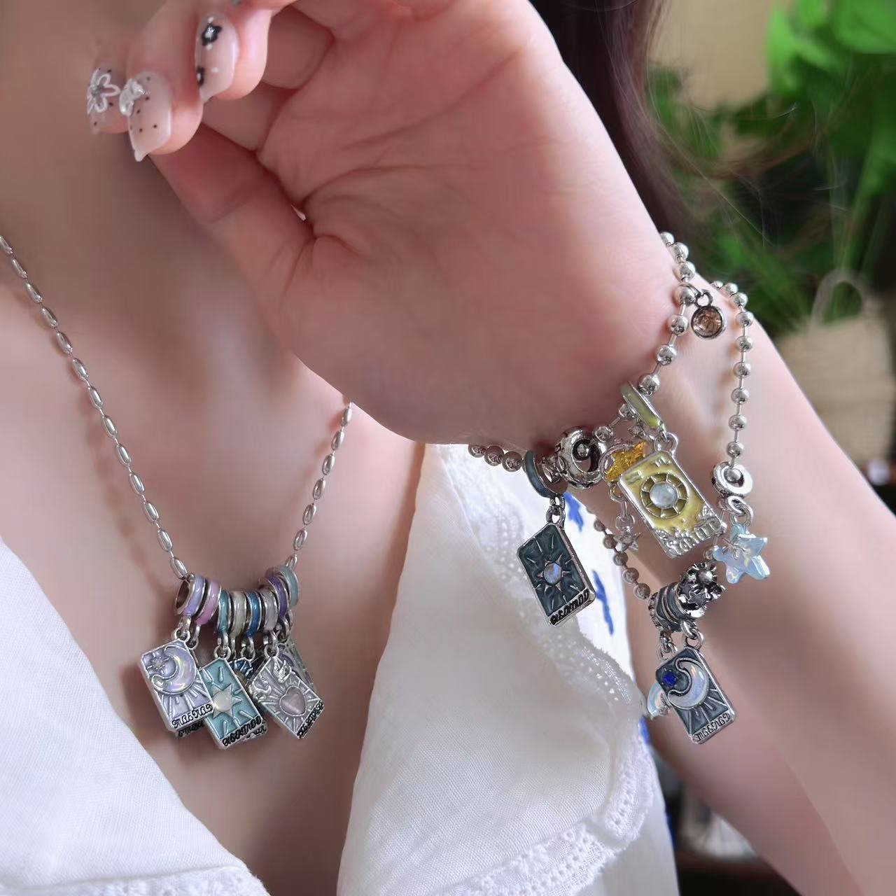 Vintage Magic Witch Divination – Ethnic Fashion World recenzja i cena
