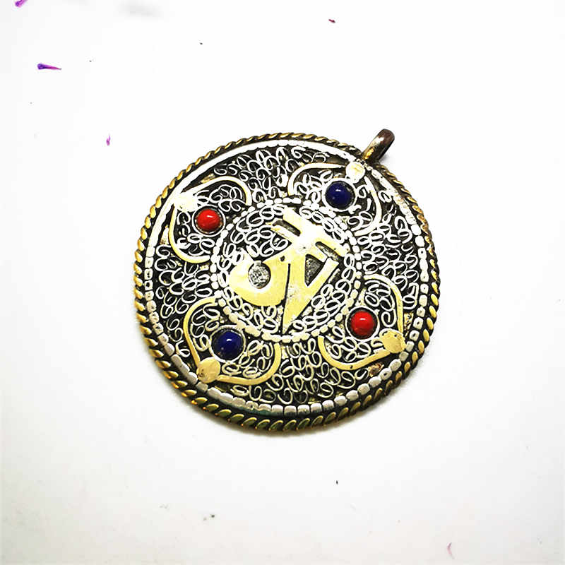 Tibet OM Amulet Pendants Tibet – Ethnic Fashion Com recenzja i cena